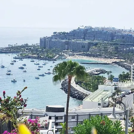 Сasa de vacaciones Stylish With Sea Views